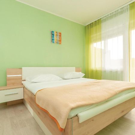Cozy Home In Dolac With Kitchen Primosten Luaran gambar
