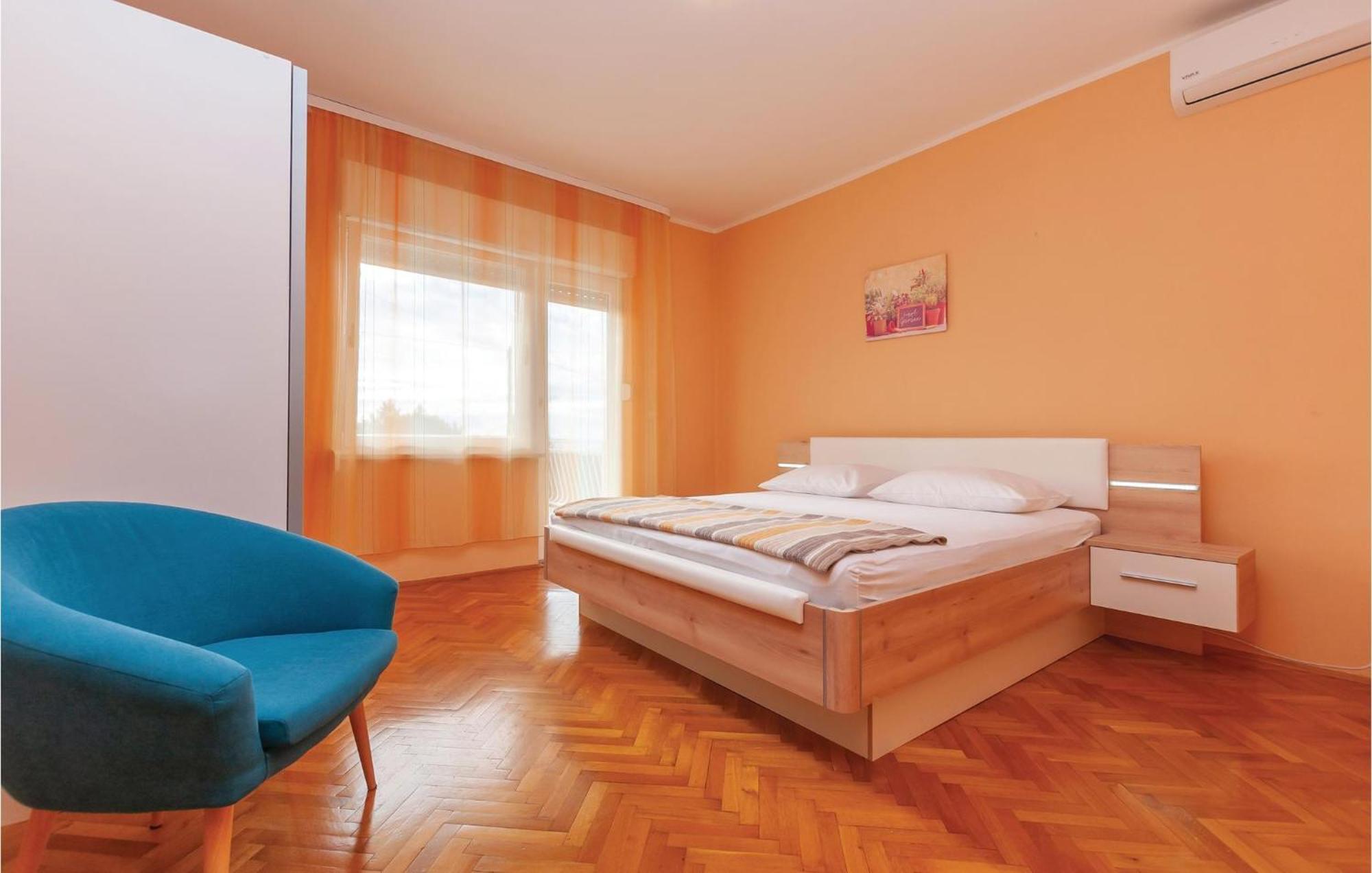 Cozy Home In Dolac With Kitchen Primosten Luaran gambar