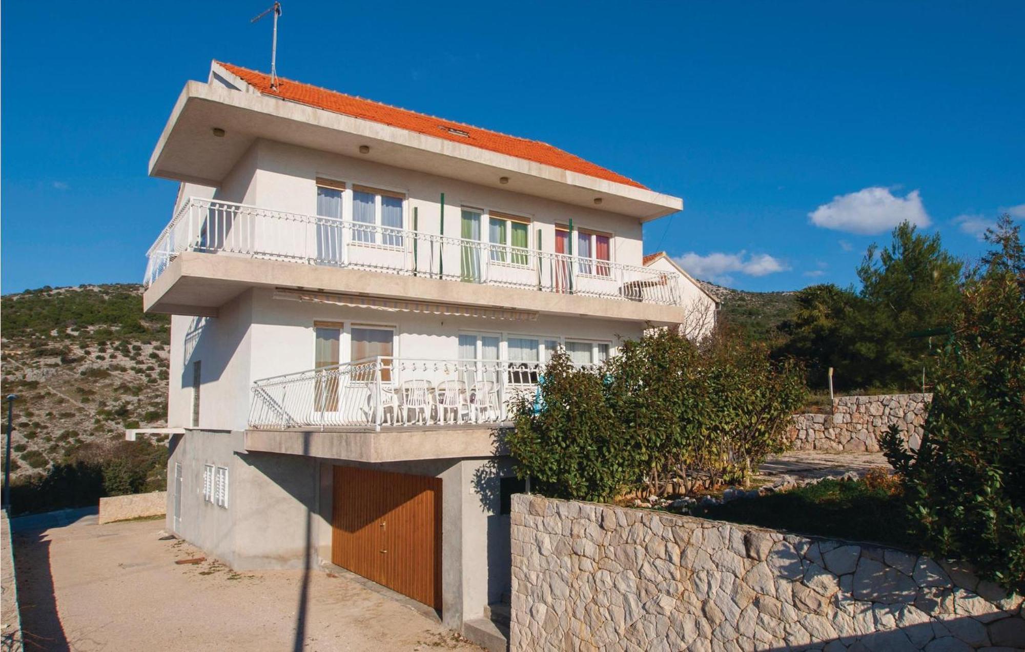 Cozy Home In Dolac With Kitchen Primosten Luaran gambar
